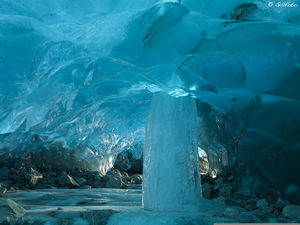 Underwater Cave Image