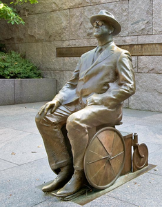Fdr Wheelchair Statue Image